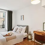 1Br Near Palais Royal & Louvre * 파리