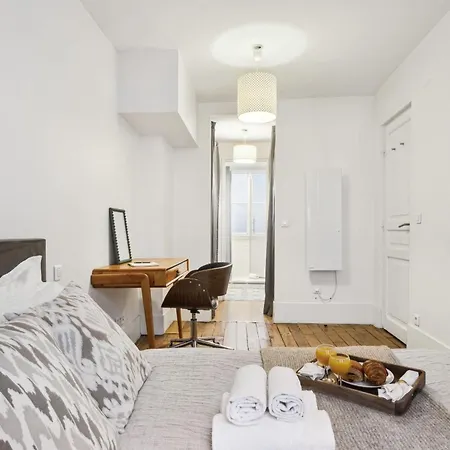 Lovely 1br By Les Halles & Louvre *